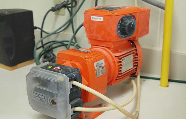 peristaltic dosing pump